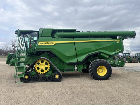 2024 John Deere X9 1000 Equipment Image0