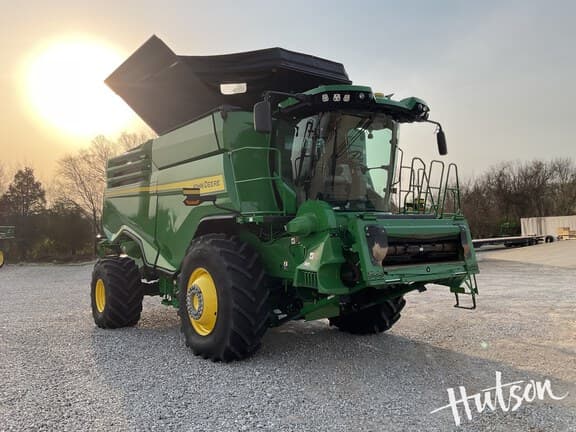 Image of John Deere X9 1000 Primary image