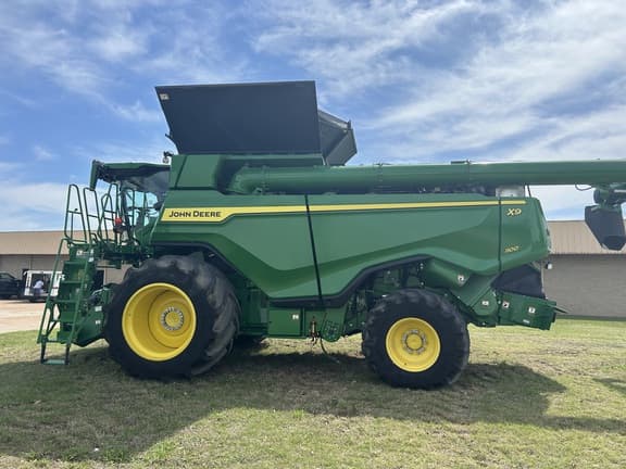 Image of John Deere X9 1100 Primary image