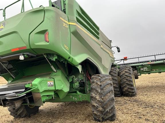 Image of John Deere X9 1100 Image 1