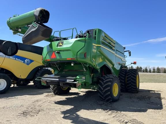 Image of John Deere X9 1100 equipment image 3