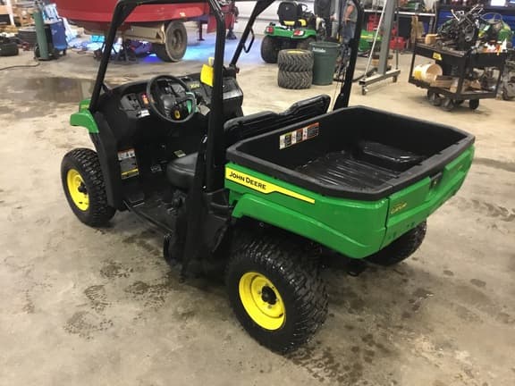 Image of John Deere XUV 560E equipment image 3