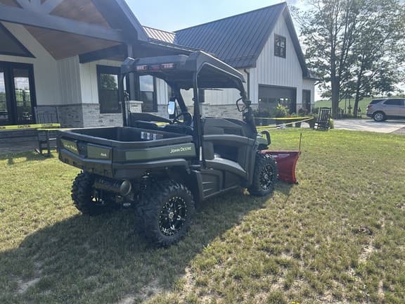 Image of John Deere XUV 590M equipment image 4