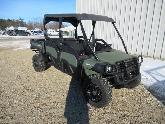 Image of John Deere XUV 825M S4 equipment image 2