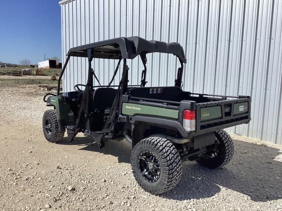 Image of John Deere XUV 825M S4 equipment image 2