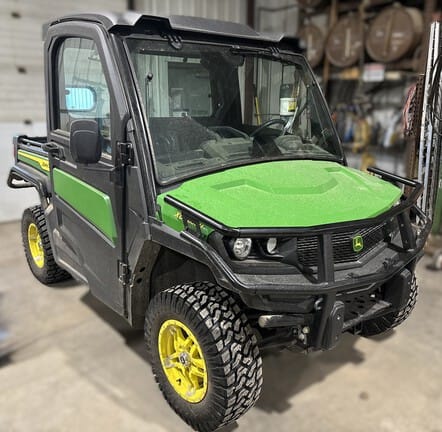 2024 John Deere XUV 835M Equipment Image0