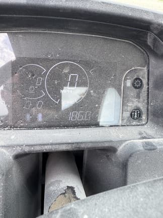 Image of John Deere XUV 835M equipment image 4