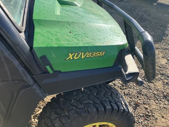 Image of John Deere XUV 835M equipment image 2