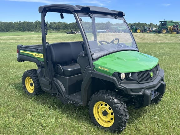 2024 John Deere XUV 835M Equipment Image0