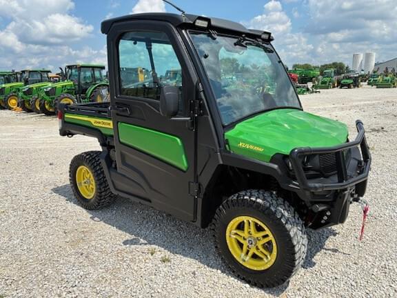 Image of John Deere XUV 835M Primary image