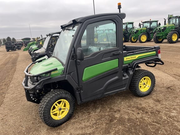 2024 John Deere XUV 835M Equipment Image0
