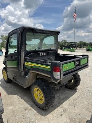 Image of John Deere XUV 835M equipment image 4