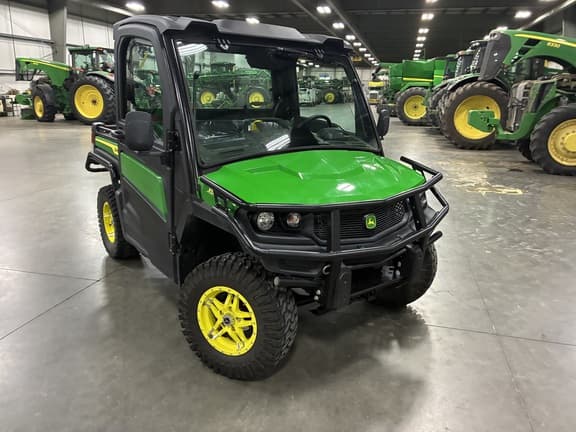 Image of John Deere XUV 835M Primary image