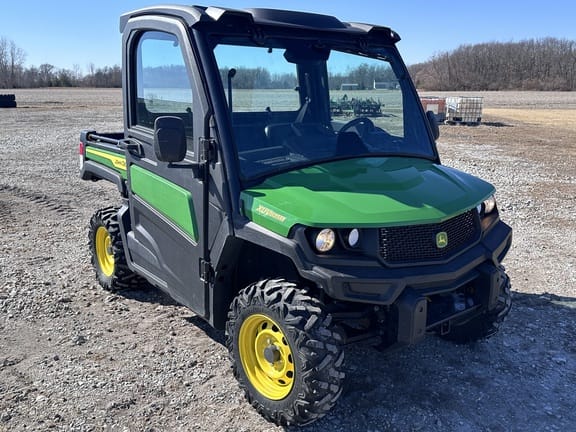 2024 John Deere XUV 835M Equipment Image0