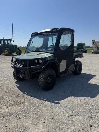 2024 John Deere XUV 835M Equipment Image0
