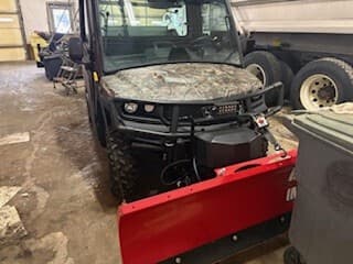 Image of John Deere XUV 835M Primary image