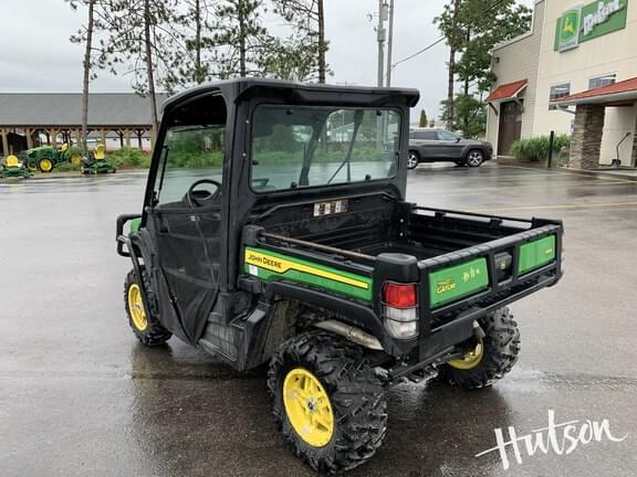 Image of John Deere XUV 835M equipment image 4