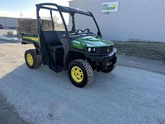 Image of John Deere XUV 835M Image 0