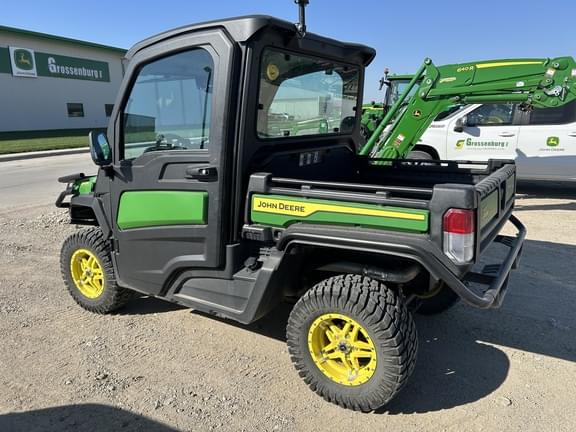 Image of John Deere XUV 835M equipment image 3