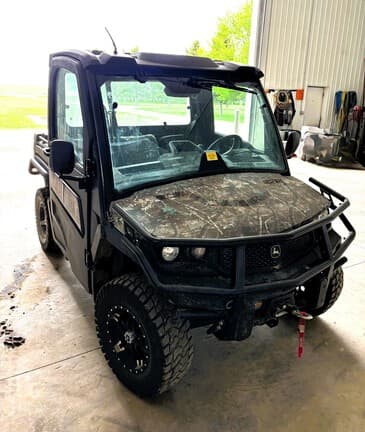 Image of John Deere XUV 835M Primary image