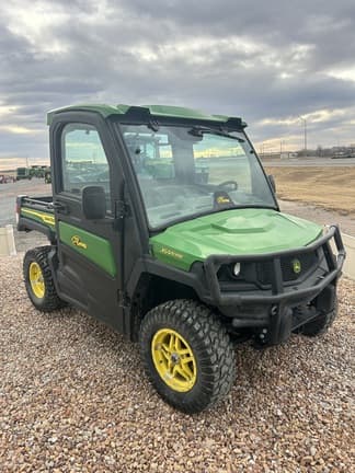 Image of John Deere XUV 835R Primary image