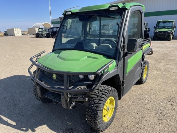 Image of John Deere XUV 835R equipment image 2