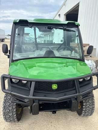 2024 John Deere XUV 835R Equipment Image0