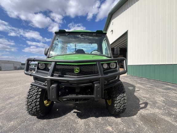 Image of John Deere XUV 835R equipment image 4