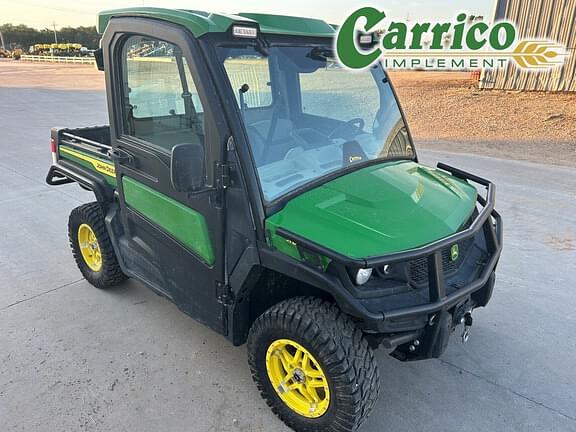 Image of John Deere XUV 835R Primary image