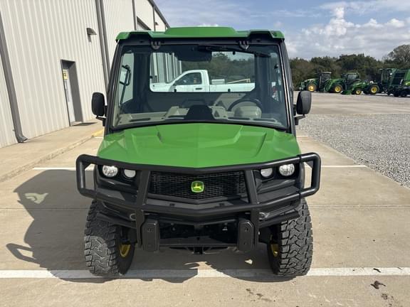 Image of John Deere XUV 835R equipment image 3