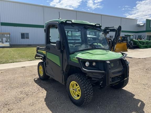 Image of John Deere XUV 835R equipment image 3