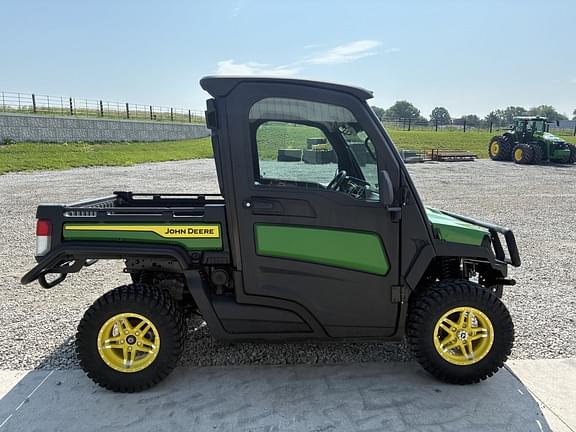 Image of John Deere XUV 865M equipment image 3
