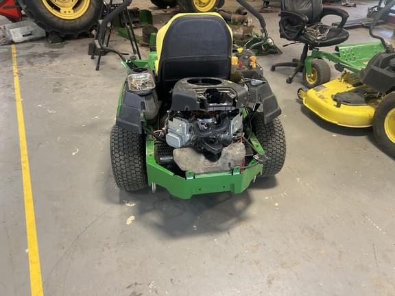 Image of John Deere Z315E equipment image 4