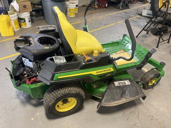 Image of John Deere Z315E equipment image 3