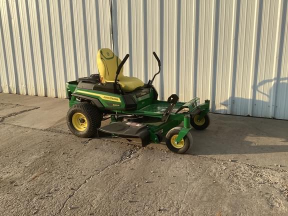 Image of John Deere Z320M equipment image 4