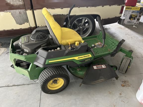 Image of John Deere Z320M Image 1