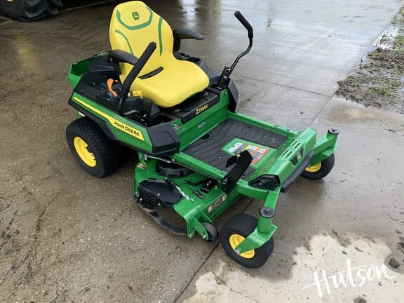 Main image John Deere Z320R