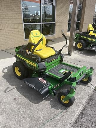 Image of John Deere Z320R equipment image 2