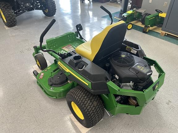 Image of John Deere Z325E equipment image 4