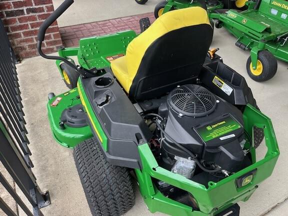 Image of John Deere Z330M equipment image 4