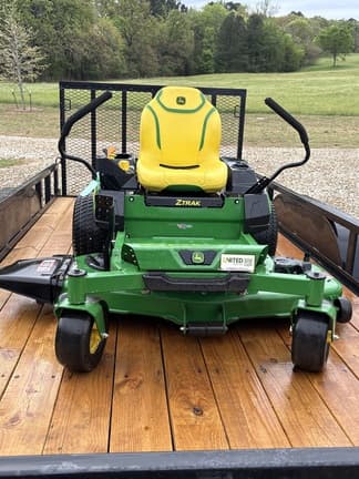 Image of John Deere Z330M Primary image