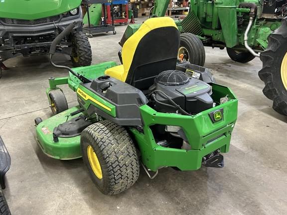 Image of John Deere Z330M equipment image 1