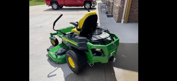 Image of John Deere Z330R equipment image 1