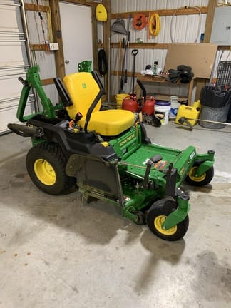 2024 John Deere Z515E Equipment Image0