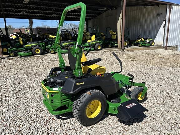Image of John Deere Z515E equipment image 3
