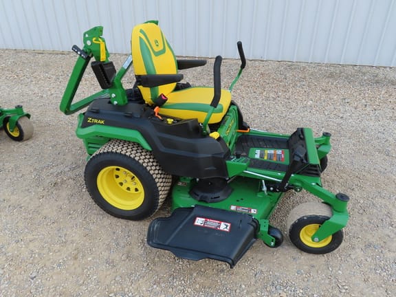 2024 John Deere Z530R Equipment Image0