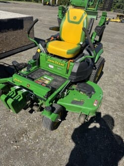 2024 John Deere Z530R Equipment Image0