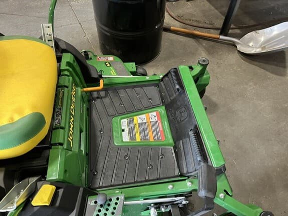 Image of John Deere Z530R equipment image 4