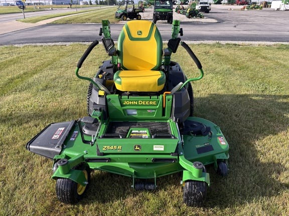 2024 John Deere Z545R Equipment Image0