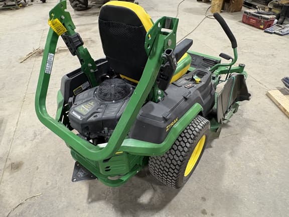 Image of John Deere Z545R equipment image 4